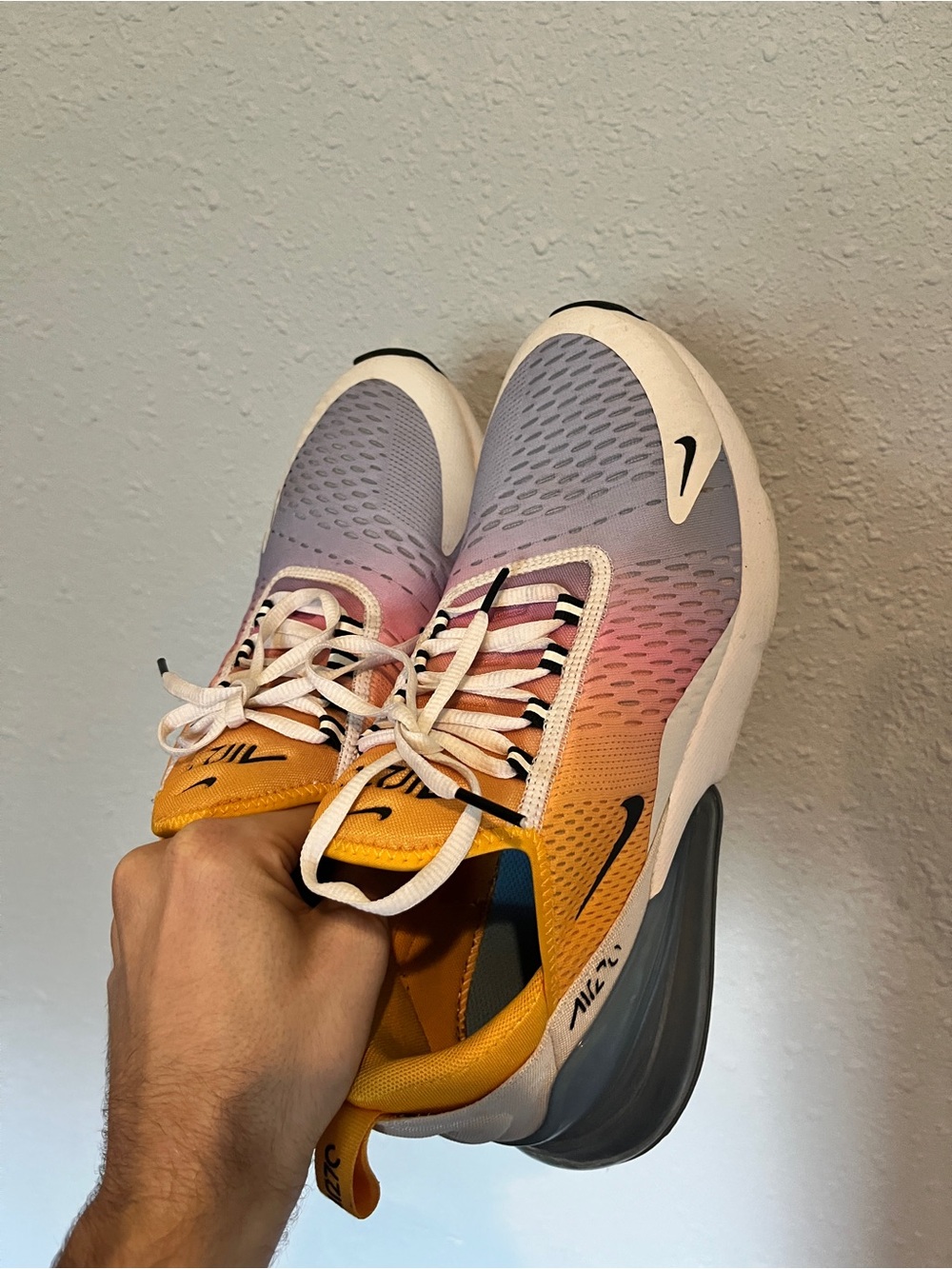 Men’s Air Max 270 ‘University Gold’